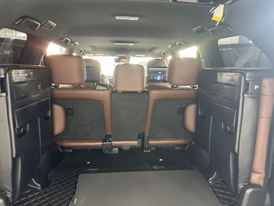 Toyota Land Cruiser 5.7V8 Xuất Mỹ Xe Sản Xuất Năm 2016 4
