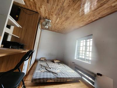 Nhà nguyên căn Đường 11,p. linh chiểu - đầy đủ nội thất, 3pn1wc giá 10tr 5