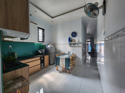 Nhà nguyên căn Đường 11,p. linh chiểu - đầy đủ nội thất, 3pn1wc giá 10tr 6