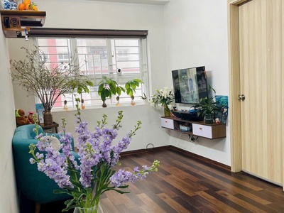 Chỉ 2,9 tỷ có ngay căn 2 ngủ 2wc full đồ, tầng trung, khu 5 tòa mới KDT Thanh Hà. 0