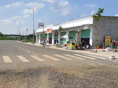 Đất mặt tiền 5.84m đường Thiếu Niên 3, sâu 40-63m. Có 10 lô liền kề, thích hợp mua sỉ xây kho xưởng 2