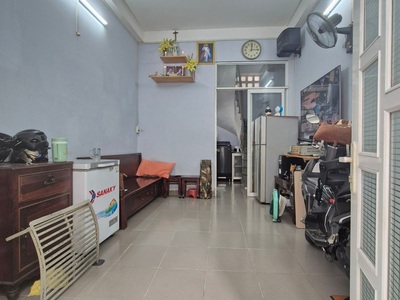 H2458 nhà trần bình trọng sát đh văn lang, mới ở ngay, 3.x tỷ 0
