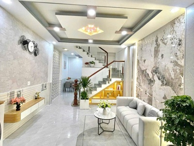 Nhà đẹp Gò Vấp - Vài bước ra mặt phố - Nhỉnh 5 tỏi 1