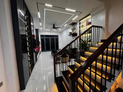 nhà đẹp mai lâm đông anh - tặng nội thất gắn tường - 4 ngủ rộng rãi - 56m - nhỉnh 7 tỷ 3