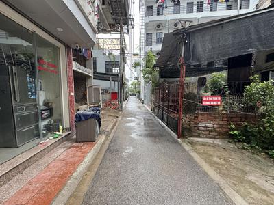 Cần bán 43,4m2 đất ngõ 287 Ngô Xuân Quảng. Đường thông ô tô nhỏ, ngay gần trường chợ 3