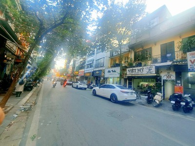 Trục Hàng Gà Hàng Điếu 240M2 Mặt Tiền 12M SDCC   Không Bảo Tồn   Không Biệt Thự 0