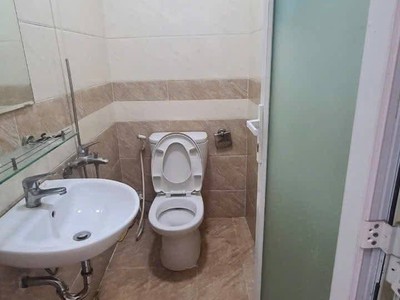 Cho thuê Nhà Nguyên căn hẻm oto đường số 11, p. trường thọ - 3 tầng có 4pn3wc Giá 13tr/tháng 8