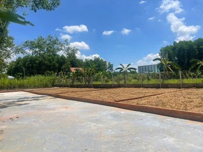 Bán lô đất 130m đất ở hoàn toàn tại Hòa Vang với giá 990 triệu 1