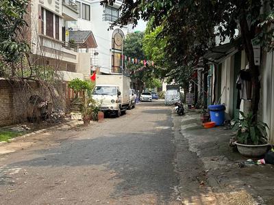 Đất thật phố thượng thanh 11 tỷ 50m ngõ ô tô ngõ thông,sổ đỏ long biên 1