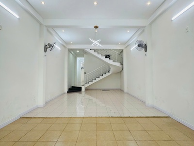 Nhà đẹp 3 tầng - lý đạo thành   sơn trà, 100m2 -11,x tỷ 2