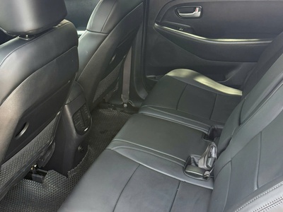 Kia Rondo Máy Dầu Số Tự Động 2016 7 Chỗ Rộng Rãi 4
