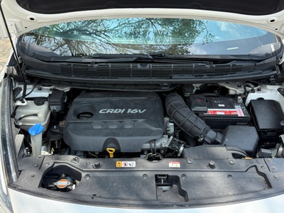 Kia Rondo Máy Dầu Số Tự Động 2016 7 Chỗ Rộng Rãi 7