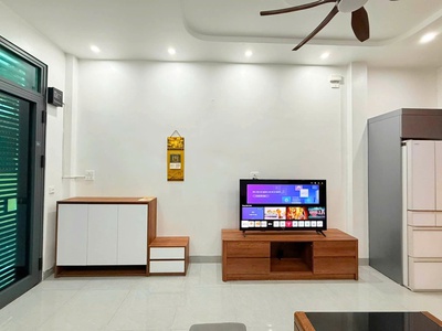 Bán nhà đẹp phố Dương Quảng Hàm Cầu Giấy nội thất cao cấp giá 10,6 5