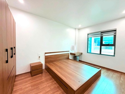 Bán nhà đẹp phố Dương Quảng Hàm Cầu Giấy nội thất cao cấp giá 10,6 9