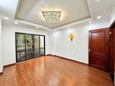 Bán nhà đẹp thang máy ngõ 58 Nguyễn Khánh Toàn Cầu - Giấy dòng tiền 30tr/tháng 7