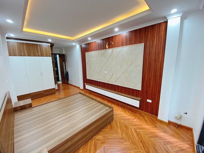 NGÃ TƯ TRƯỜNG CHINH LÊ TRỌNG TẤN Lô góc 6 tầng 40M 2 NGÕ ô tô đỗ cửa 10.8 TỶ. 2