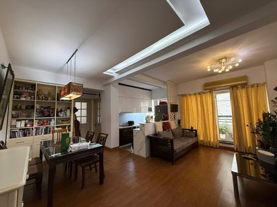 Chính chủ  bán căn chung cư phố hoa lư, 100m, 3 ngủ 2 vệ sinh, 11.95 tỉ, có hầm để xe 1