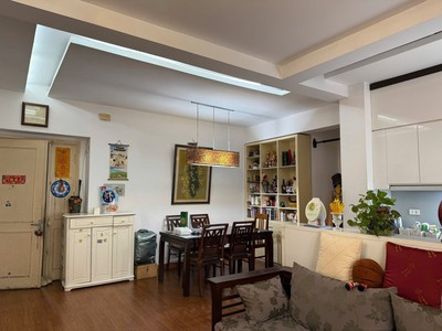 Chính chủ  bán căn chung cư phố hoa lư, 100m, 3 ngủ 2 vệ sinh, 11.95 tỉ, có hầm để xe 2