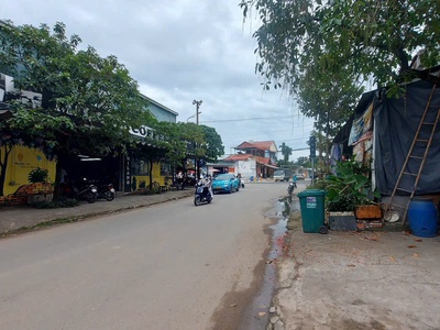 Bán nhà mặt tiền kinh doanh 3