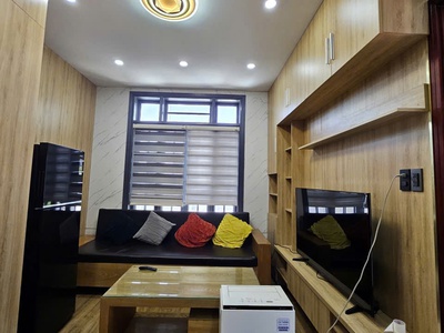 Chinh chủ cho thuê căn hộ cao cấp full nội thất chỉ xách vali vào ở 1