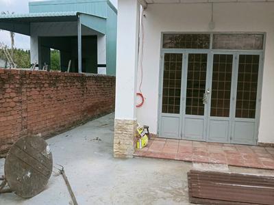 Cho thuê nhà nguyên căn hoặc nhà kèm đất rộng tại long phước tp. hcm 0