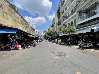 Mặt tiền phạm hữu chí, chợ tân thành, quận 5, 2 mặt hẻm 2