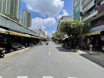 Mặt tiền phạm hữu chí, chợ tân thành, quận 5, 2 mặt hẻm 0