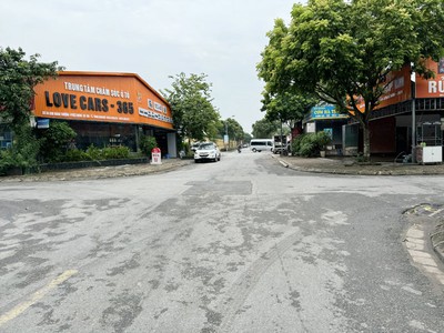 Bán 332,8m2 khu đất đấu giá xây dựng nhà ở Phường Việt Hưng - Ngõ 56 Kim Quan Thượng 1