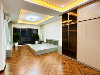 Bán siêu phẩm nhà phố trạm 7 tầng thang máy long lanh 2 ô tô tránh kinh doanh long biên 2