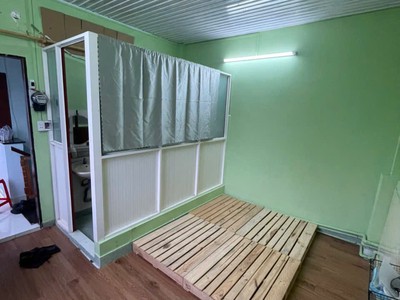 Pass phòng nguyên tầng 2 phòng, ban công sân thượng - rộng rãi, thoáng mát. 1