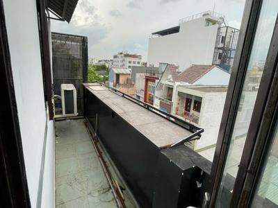 Pass phòng nguyên tầng 2 phòng, ban công sân thượng - rộng rãi, thoáng mát. 4