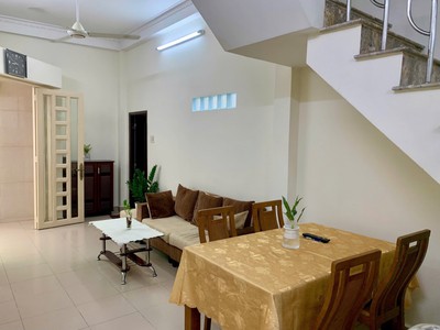 Cho thuê nhà nguyên căn full nội thất ngay ngã tư phú nhuận 3