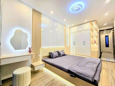 Bán Nhà Gần Cấp Tường Cấp 2 Thạch Bàn, Long Biên, 35m2, 5T chỉ 7,1 tỷ 1