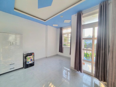Phòng trọ mới xây full nội thất sát công viên phần mềm quang trung 2