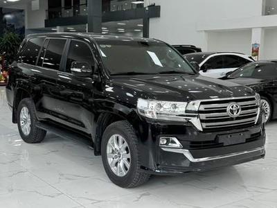 Bán Land Cruiser 4.6 V8 sản xuất 2020. xuất hoá đơn VAT. 1