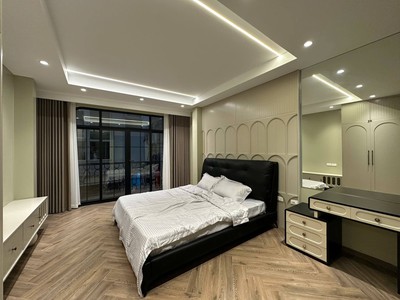 Nhà Đẹp 6 Tầng Thang Máy Giảng Võ ÔTÔ Nội Thất xịn 2 Thoáng 20.8 Tỷ 3