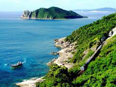 Du lịch biển vs du lịch núi nên chọn trải nghiệm nào cho chuyến đi tiếp theo 0