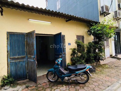 Chính chủ bán đất sổ đỏ 70m2 đường huỳnh tấn phát, phường long biên, hà nội 0