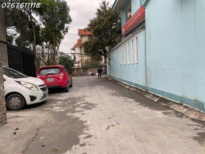 Bán đất đông dư gia lâm,sát cầu thanh trì, ô tô tránh, 60m, mt4m, 7 tỷ 0