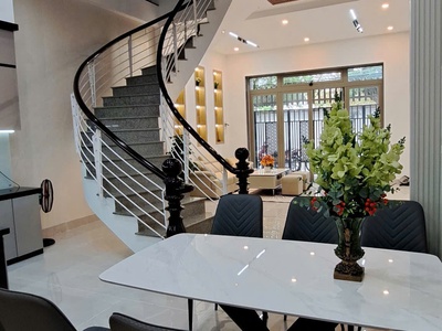 Cần bán nhà KIỆT Ô TÔ Đậu đỗ trước cổng nhà TRẦN CAO VÂN Thông tin cơ bản 1
