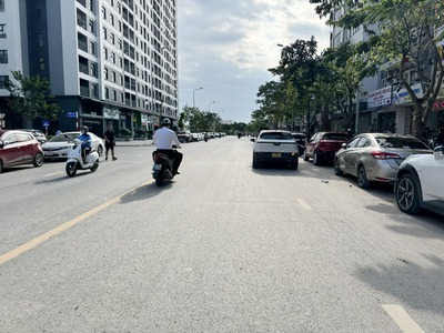 Bán Shophouse Sông Hồng Mặt Đường Thành Trung Gia Lâm - 90m2 Mặt Tiền 6m Đường 30m 5