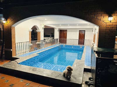 Biệt Thự Sân Vườn Mặt phố Tô Ngọc Vân 350M2 4 Tầng Có Bể Bơi Bề Thế rất đẹp 1