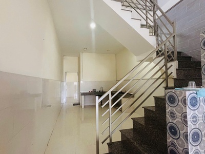 Bán nhà mặt tiền giá rẻ liên ấp 234 xã bình chánh 100m2 2 tầng sổ riêng chỉ 3,1 tỷ 2