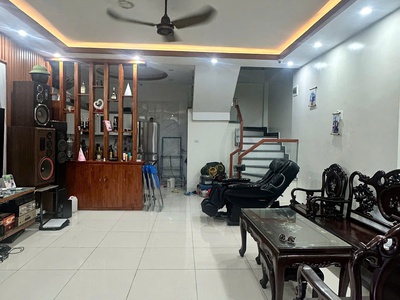 Chính chủ gửi bán nhà dân xây độc lập tại Đông Phong- Hải An 2