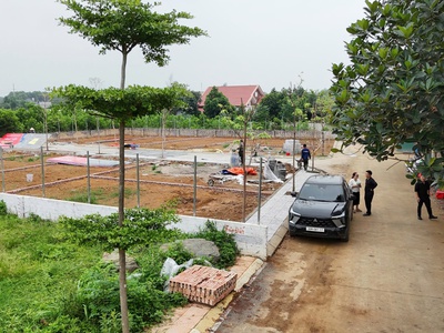 Quỹ đất 11 lô tại hoà lạc, cạnh trục hồ tây - ba vì. 3 p di chuyển ra khu cnc hoà lạc và các trường 2