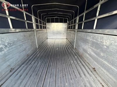 Xe Tải Hino 5 Tấn Mui Bạt Cũ - Hino XZU342 Thùng Bạt Bửng Nhôm 2021 3