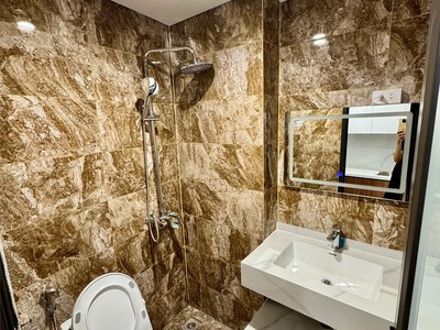 Bán chdv 50m2 x 7 tầng cách hồ tây 250m 4