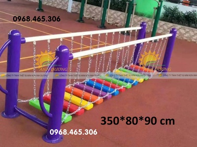Bộ vận động thăng bằng mầm non, cầu thăng bằng giao động mầm non 4