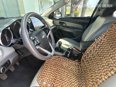 Bán xe Chevrolet Cruze LS số sàn đời 2010 1