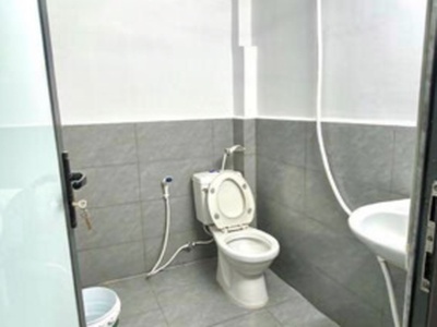 Nhà Nguyên Căn Đường số 9, p. Linh tây GẦN Phạm Văn Đồng 3PN 2WC 10TR/THÁNG 4